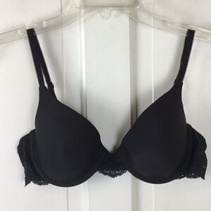 Victoria Secret T-Shirt Demi Bra